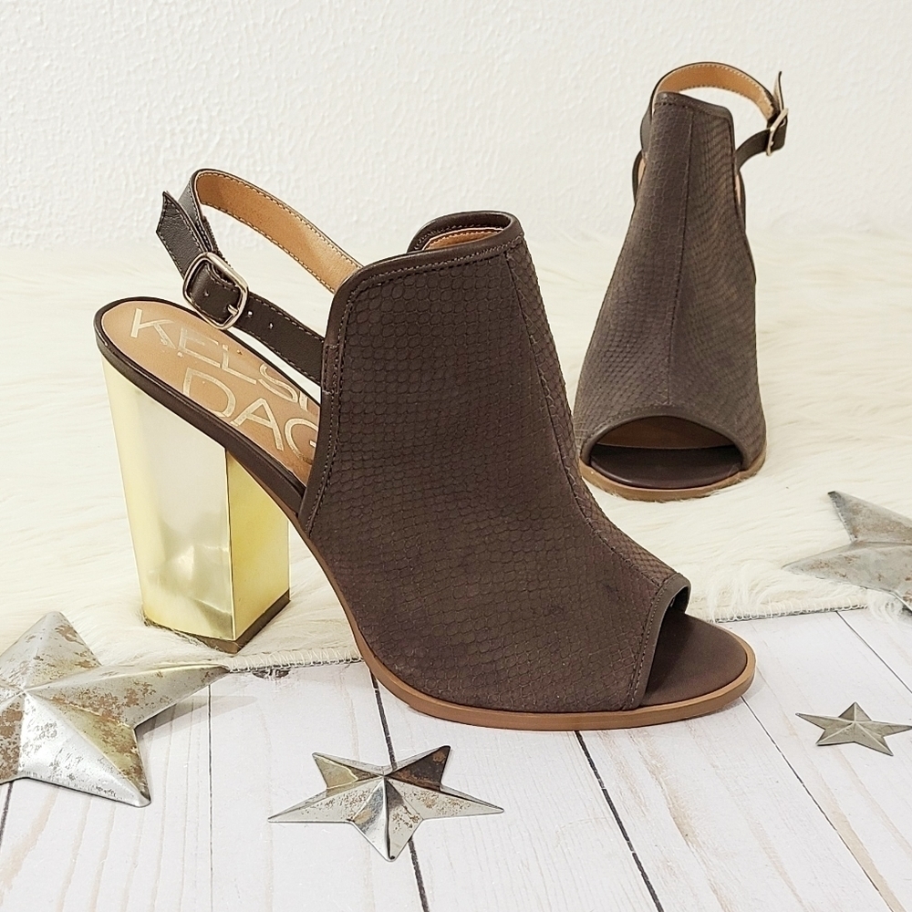 Kelsi Dagger Giadda peep toe bootie heels brown 10